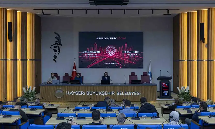 Büyükşehir personeline 'Siber güvenlik ve farkındalık eğitimi'