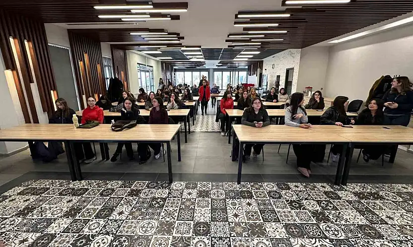 Büyükşehirin Bilişim Akademisi, Scientix 2026'ya ev sahipliği yaptı: Geleceğin kodlarını kadınlar yazıyor