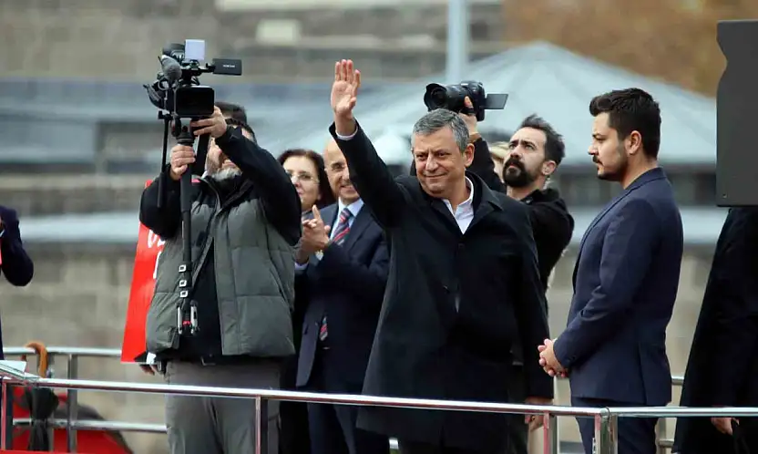 CHP Genel Başkanı Özel: 'Asgari ücret veren için 29, alan için 39 bin lira olmalı'