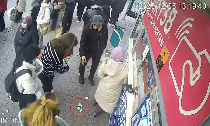 Döviz düşüren vatandaş, parasına kavuştu