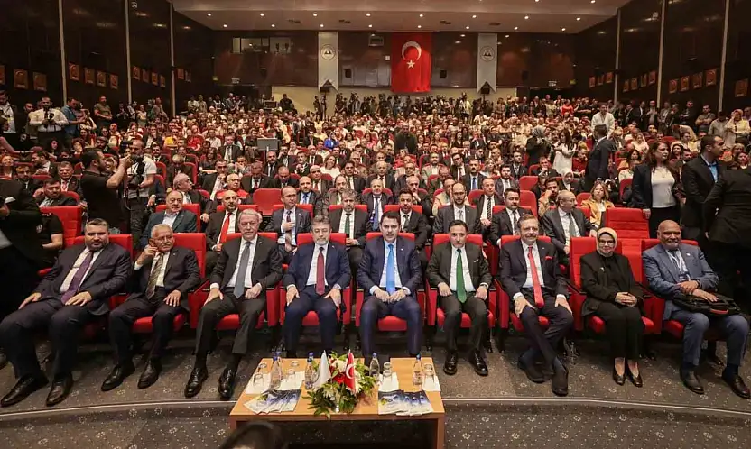 Erciyes Zirvesi-1 Kayseri'de yoğun katılımla gerçekleştirildi