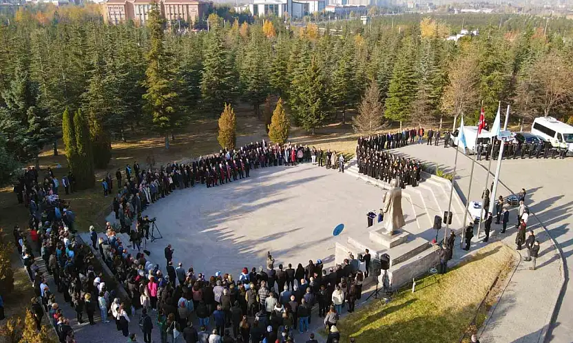 ERÜ'de 10 Kasım Atatürk'ü Anma Töreni gerçekleştirildi