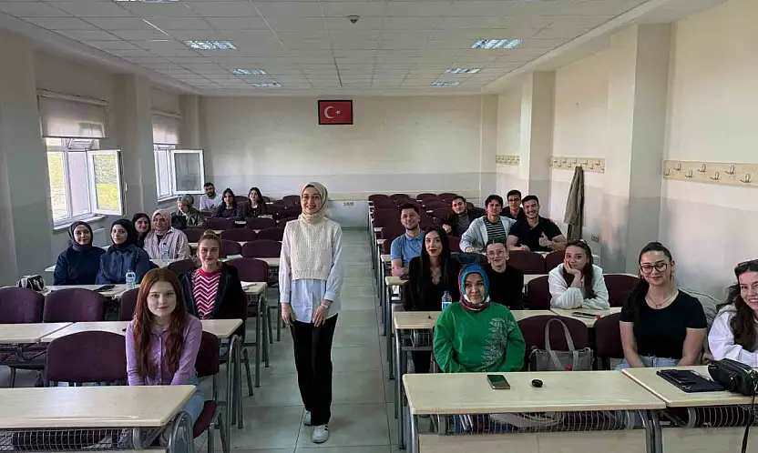 ERÜ'de bir ilk: 'Yapay Zeka Okuryazarlığı Dersleri'
