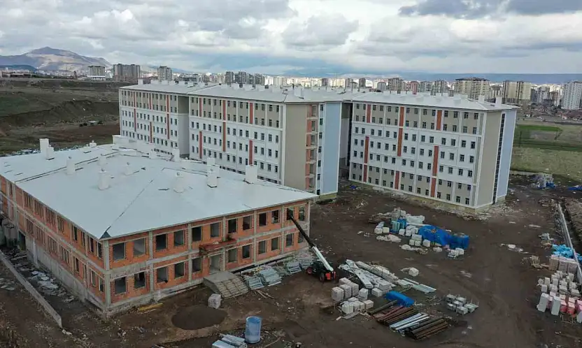 ERÜ kampüsünde yapılan yurtlar son aşamada