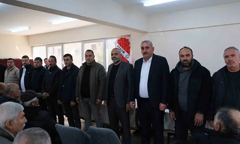 Felahiye Esnaf Odası'nda yeni başkan Muzaffer Güleser oldu