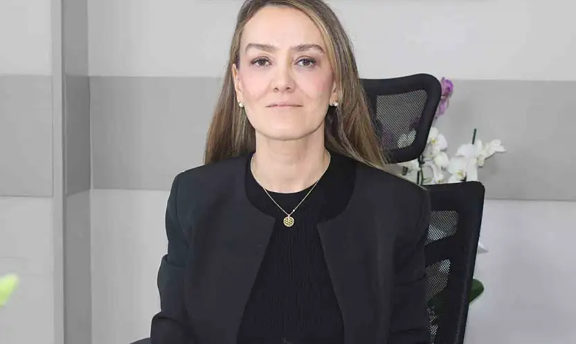 Genel Cerrahi Uzmanı Doç. Dr. Eren: 'Memede ele gelen her kitle mutlaka muayene edilmelidir'