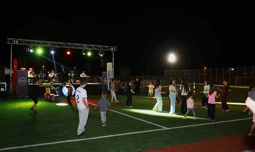 Grup Şantiye'den Başakpınar'da müzik şöleni