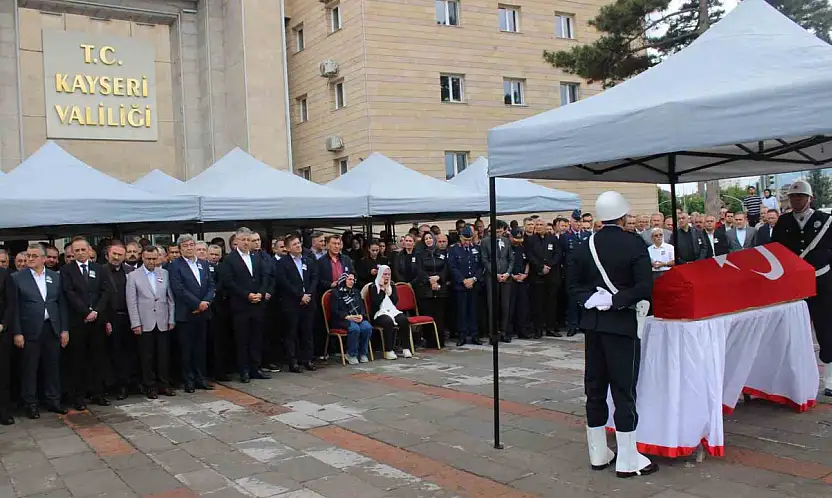 Hayatını kaybeden Vali Yardımcısı Esmer için tören düzenlendi