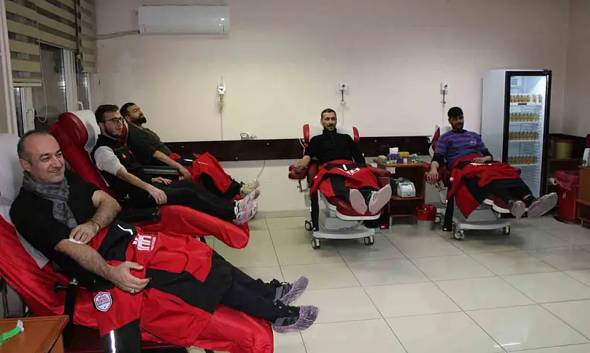 İftar yapıp kan vermeye koştular