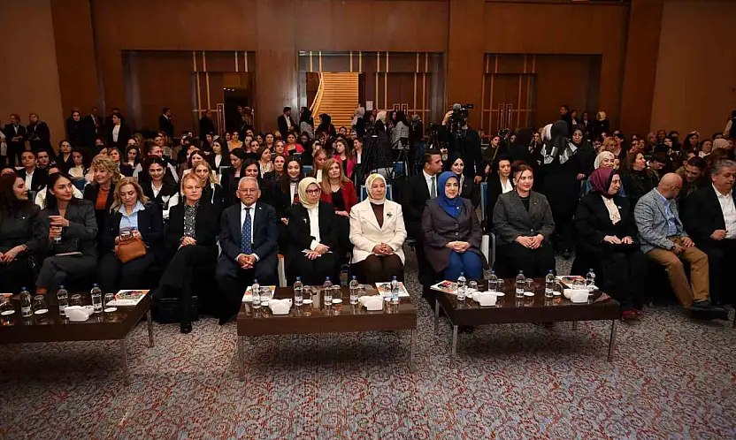 Kayseri 'Üreten, Yöneten, Dönüştüren Kadınlarımızla Ekonomi Buluşmaları'na ev sahipliği yaptı