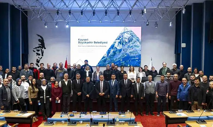 Kayseri Büyükşehir'den 2025'te 24 farklı personel eğitimi ve 153 üniversite öğrencisine staj imkânı
