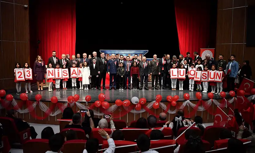 Kayseri'de 23 Nisan coşkuyla kutlandı