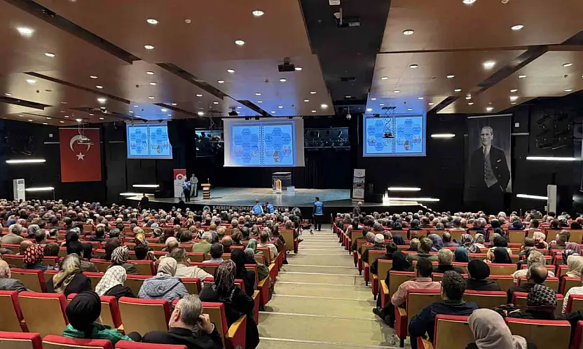 Kayseri'de bin 771 hacı adayına eğitim semineri verildi