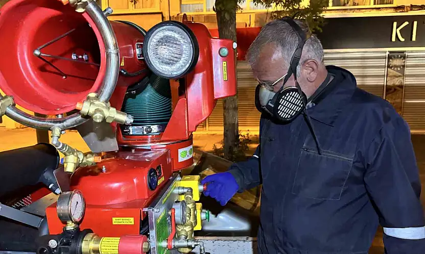 Kayseri'de ilaçlama çalışmaları aralıksız sürüyor
