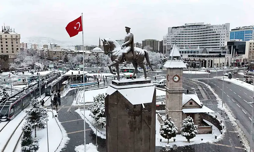 Kayseri'de kar güzelliği