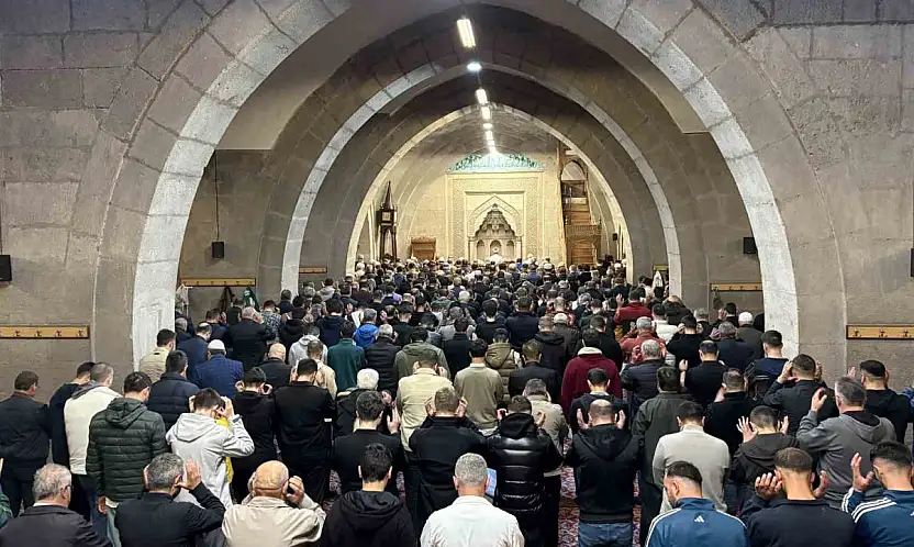 Kayseri'de Kurban Bayramı'nda camiler doldu