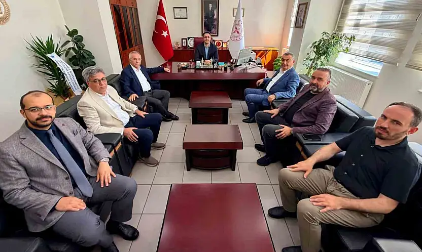 Kayseri Devlet Hastanesi'nde sağlık hizmetleri ile sanayi kuruluşları arasındaki iş birliği görüşüldü