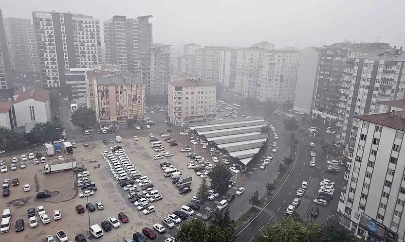 Kayseri'yi sağanak yağış vurdu