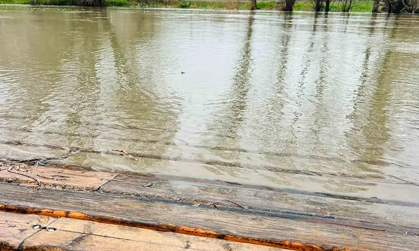 Kayseride Zamantı Irmağı taştı: Kano merkezleri sular altında kaldı