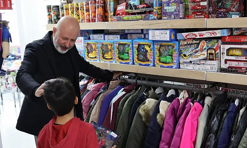 Kocasinan'da Ramazan Bayramı'nda ailelerin yüzü güldü