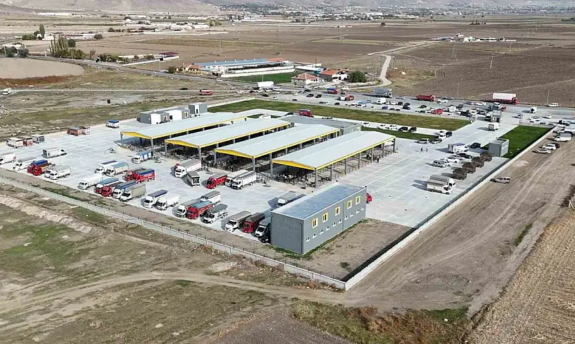KTB Canlı Hayvan Pazar Yeri şap hastalığı nedeniyle kapatıldı