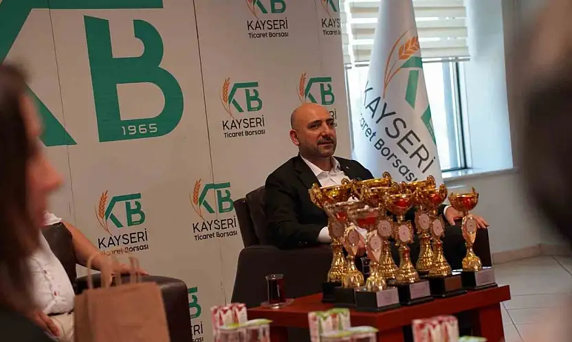KTB ERVA Spor Okulu sporcularından Başkan Bağlamış'a ziyaret