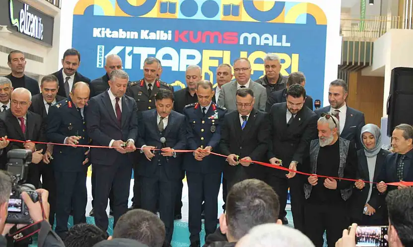 KUMSmall Kitap Fuarı açıldı