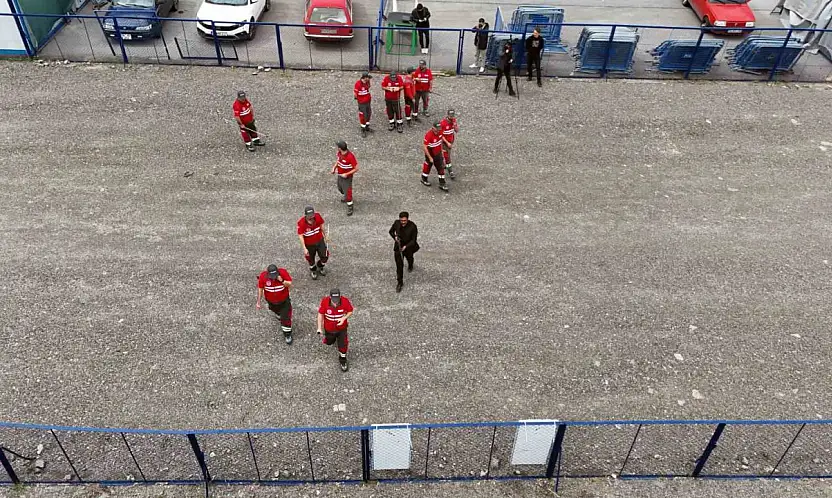 Kurban yakalama timine komando eğitimi