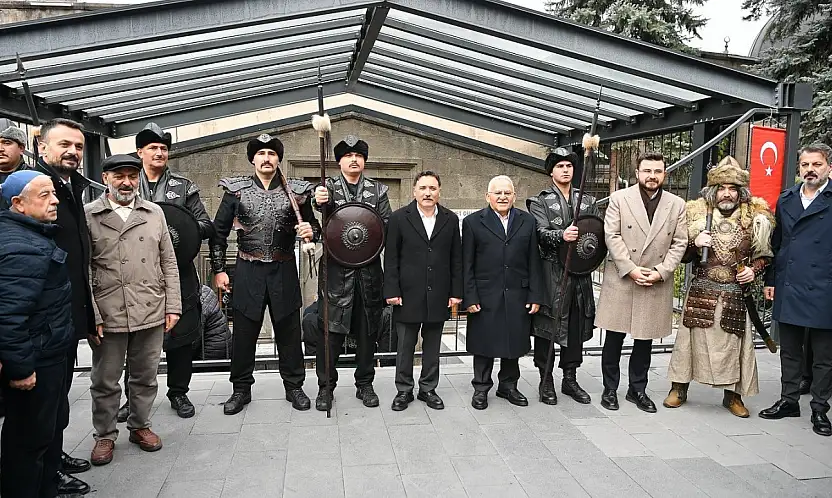 Melik Muhammed Gazi anıldı