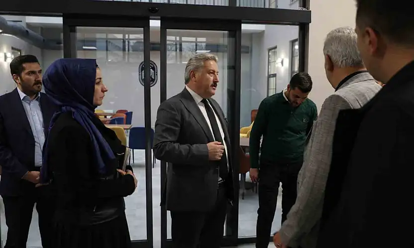 Melikgazi Belediyesi Gülük Sosyal Yaşam Merkezi kapılarını açıyor