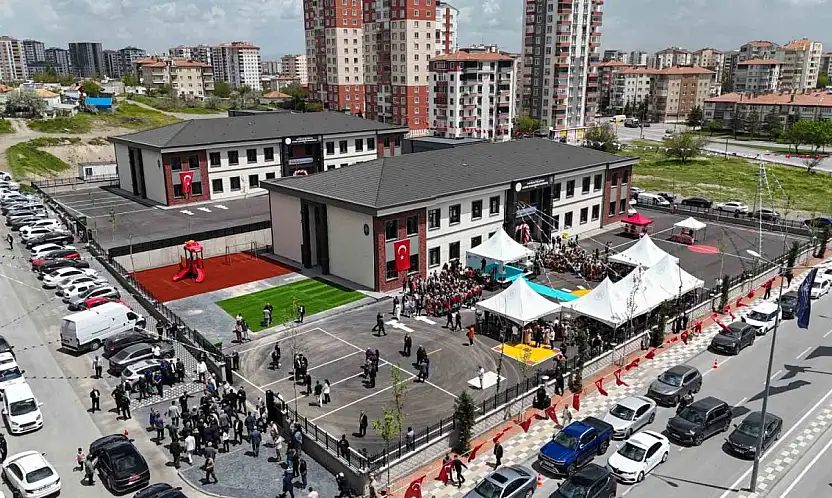 Melikgazi Belediyesi Kazım Karabekir İlkokulu ve Ortaokulu açıldı