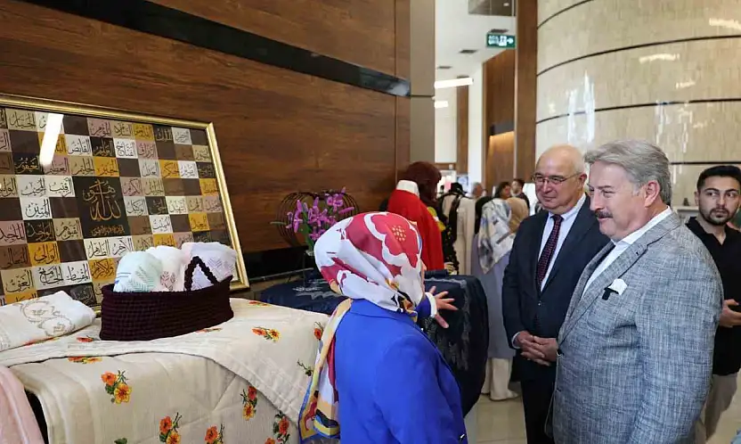 Melikgazi'de kadınların bin bir emekle yaptığı el ürünleri sergisi göz kamaştırdı