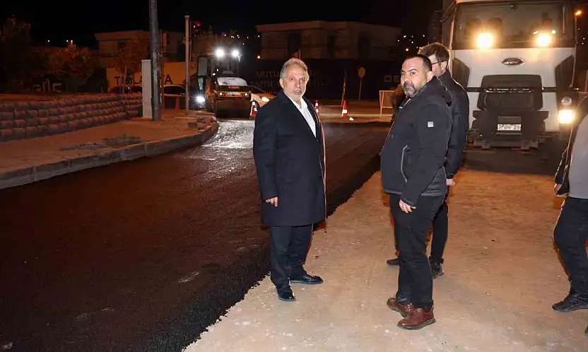 Mevlana'da 'belediye mahallemizde' mesaisi geceye taştı