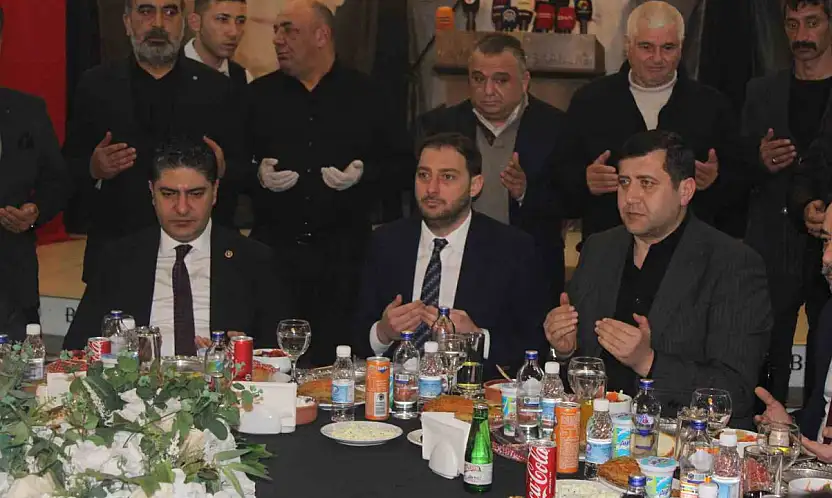 MHP Genel Başkan Yardımcısı Özdemir: 'İran'ın toprak bütünlüğünün korunması gerektiğinin altını çiziyoruz'