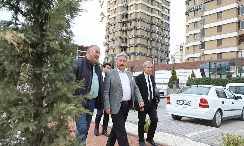 Parkların ve yeşil alanların belediyesi Melikgazi'den Yıldırım Beyazıt'a iki park daha
