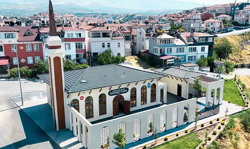 Selçuklu'nun butik camisi Hayrat Cami ibadete açılıyor