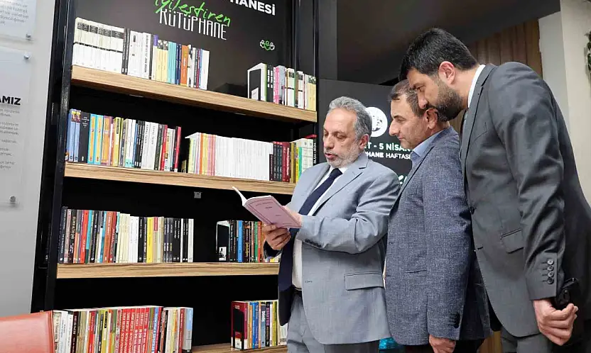 Talas Belediyesi'nden personele 'İyileştiren Kütüphane' hediyesi