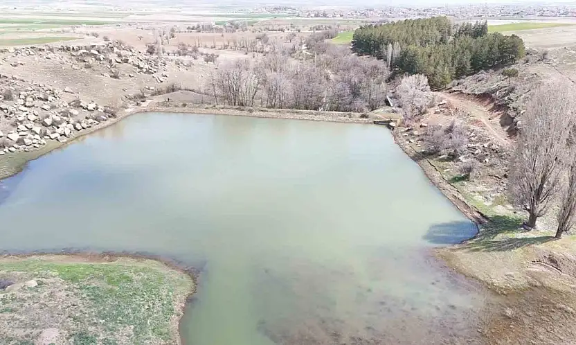 Tomarza'da yağışlar barajları doldurdu, çiftçinin yüzü güldü