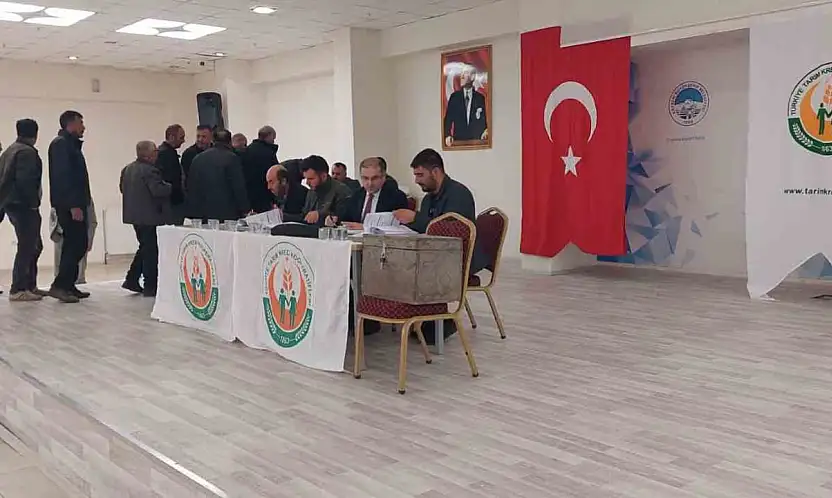 Tomarza Tarım Kredi Kooperatifinde Başkan Tezcan gücen tazeledi