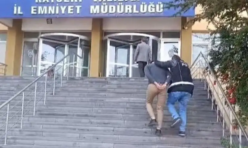 Uyuşturucu taciri yakalandı