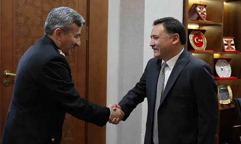 Vali Çiçek:  'Jandarma Teşkilatı'nın huzur ve güvenliğin sağlanmasındaki görevi önemli'