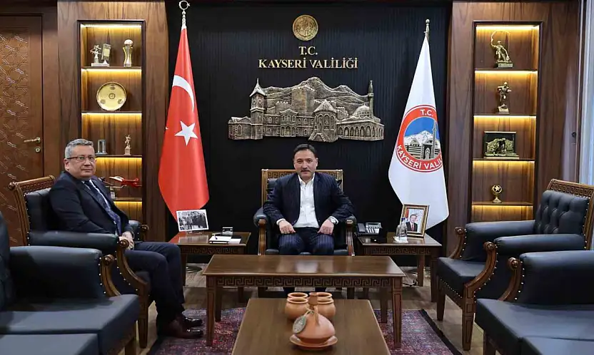 Vali Çiçek, İl Emniyet Müdürü Sinan Ergen'i kabul etti