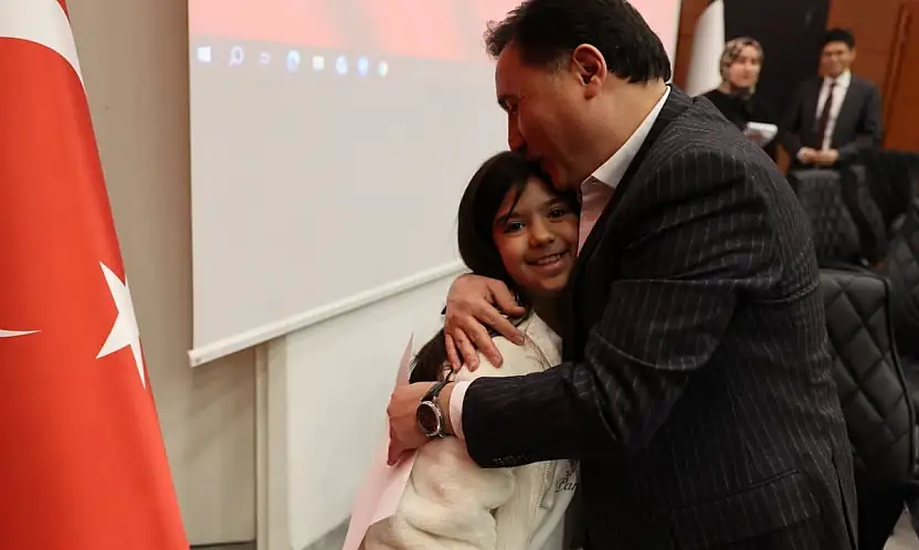 Vali Çiçek vatandaşlarla buluşmaya devam ediyor